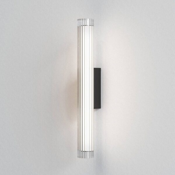 Astro io Wall nástenné LED IP44 čierne 66,5 cm